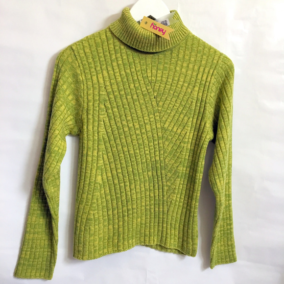 HONEY Green Turtle Neck Sweater - NWT - Picture 2 of 4